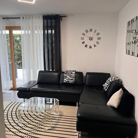 Appartement Red Jardin Tres Calme Сен-Луи Экстерьер фото